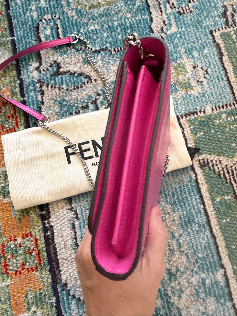 SOLD❗️FENDI Calfskin F is Fendi Kan I WOC chain crossbody bag fuchsia pink - Picture 5 of 11